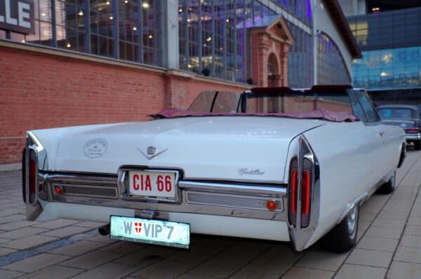 Cadillac DeVille 1966