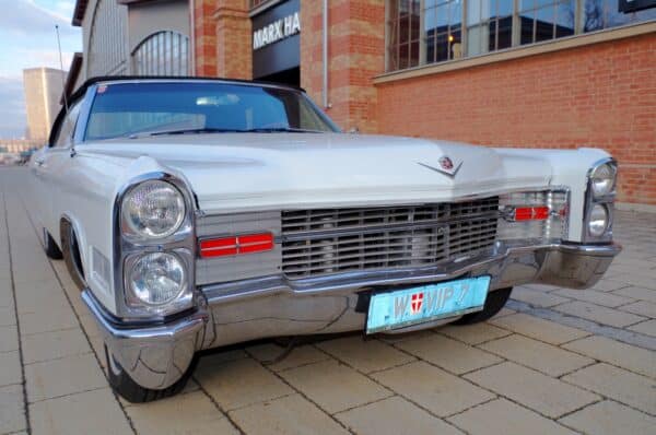 Cadillac DeVille 1966