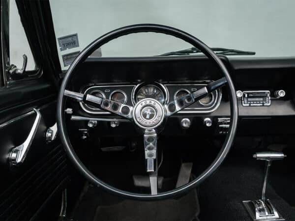 Ford Mustang 1966 Cabriolet Lenkrad